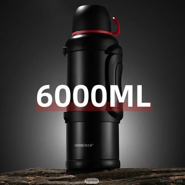 Termo térmico industrial negro con capacidad de 6000ml sobre tronco, ideal para uso profesional, expediciones o grandes grupos